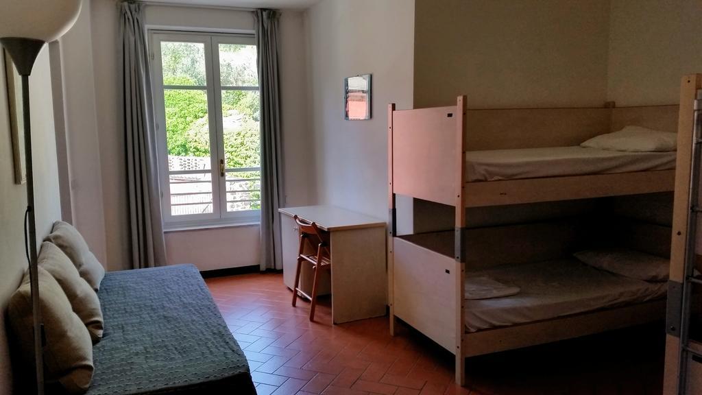 Ospitalia Del Mare Hostel Леванто Номер фото
