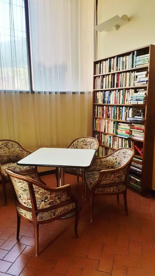 Ospitalia Del Mare Hostel Леванто Экстерьер фото